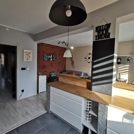 Apartment Apartament Osiedle Jelonka Jelenia Gora